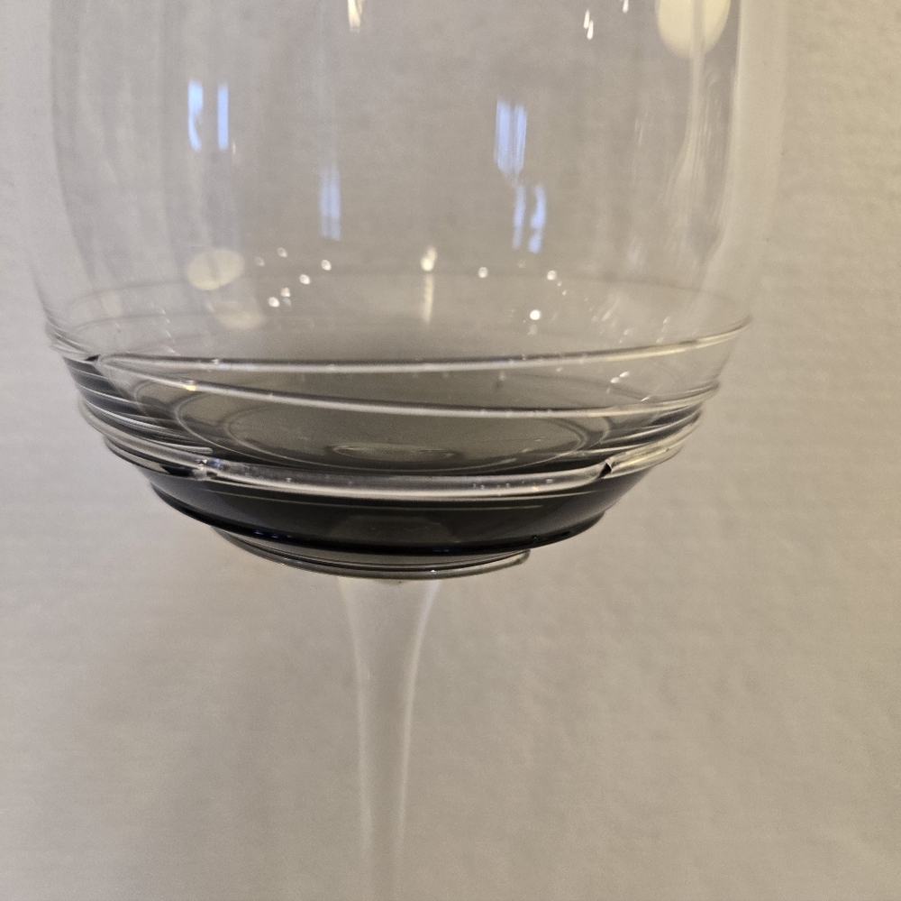 Set Of 4 Retired Mikasa 17 oz Smoke Swirl Goblets EUC